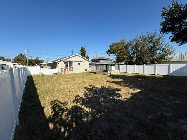 208 CENTER STREET, Auburndale, FL 33823