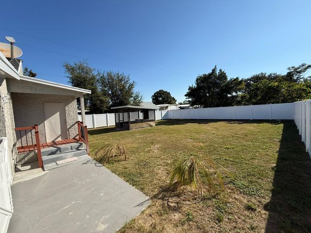 208 CENTER STREET, Auburndale, FL 33823