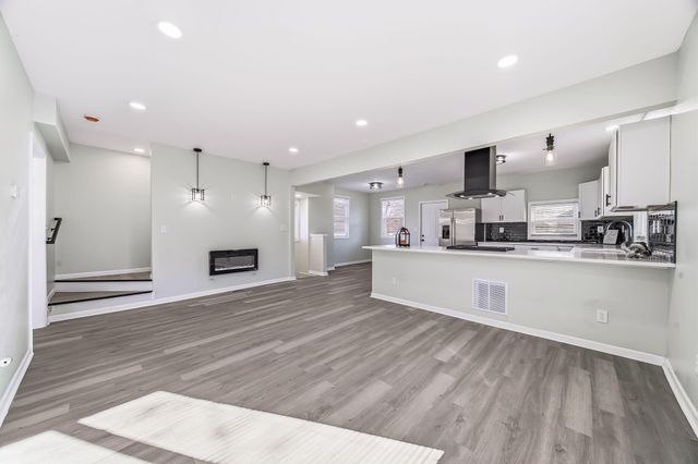 407 Polk Street, Gary, IN 46402