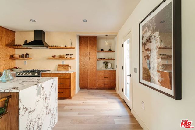 1487 Asbury Drive, Pasadena, CA 91104