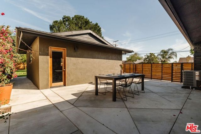 1487 Asbury Drive, Pasadena, CA 91104