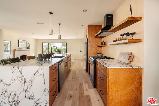 1487 Asbury Drive, Pasadena, CA 91104