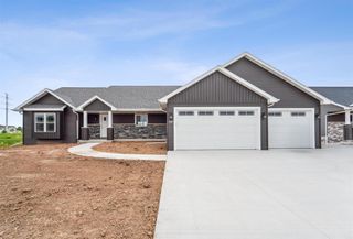 3487 E RUBYRED DRIVE, Appleton, WI 54913