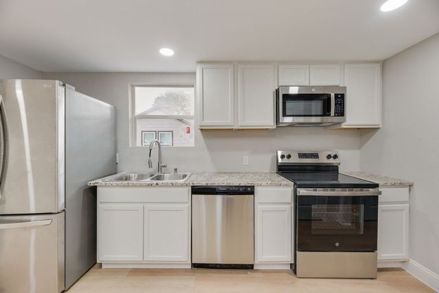 3703 Bertrand Avenue, Dallas, TX 75210