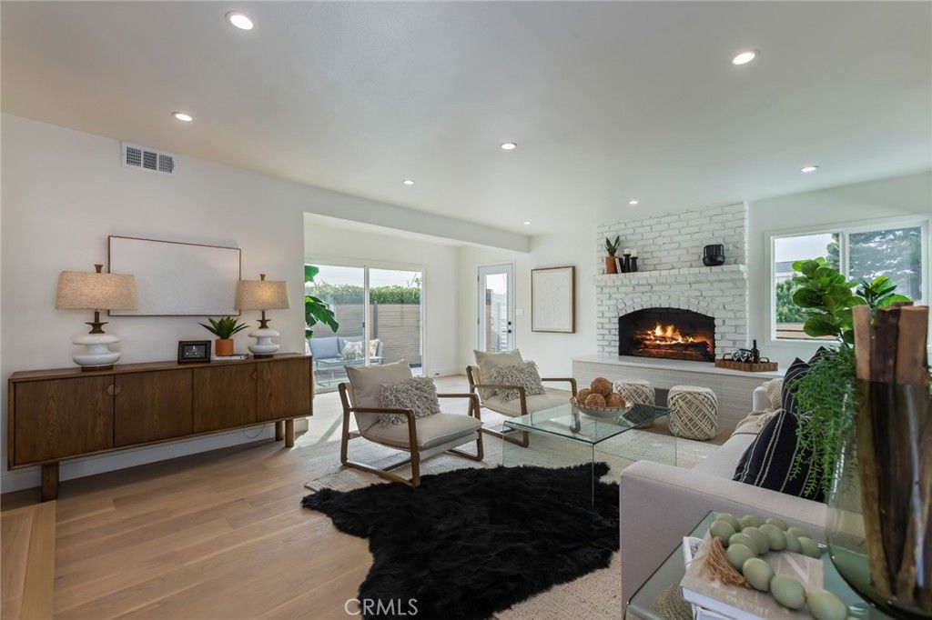 Image 18 of property listing at 21625 Bernice Avenue, Torrance, CA 90503