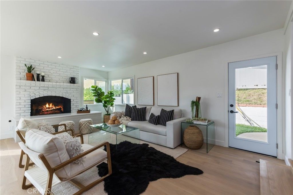 Image 19 of property listing at 21625 Bernice Avenue, Torrance, CA 90503