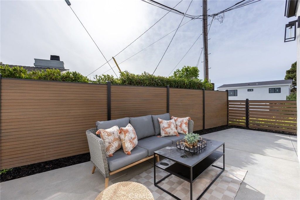 Image 30 of property listing at 21625 Bernice Avenue, Torrance, CA 90503