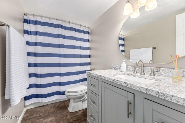 3348 E GLENHAVEN Drive, Phoenix, AZ 85048