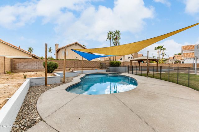 3348 E GLENHAVEN Drive, Phoenix, AZ 85048