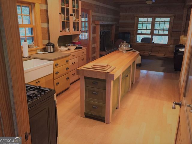 429 Frank Kelley Road, Canon, GA 30520