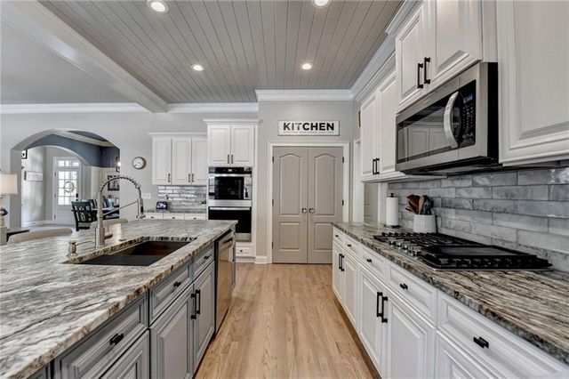 10 Cavender Run, Dahlonega, GA 30533