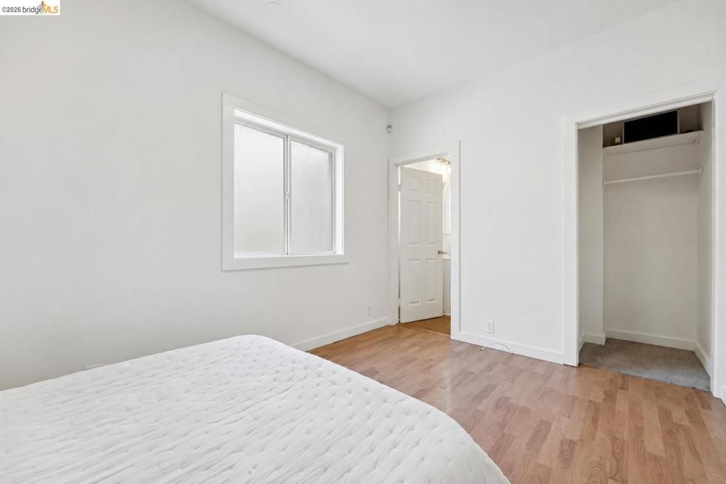 Image 17 of property listing at 220 Marina Way, Richmond, CA 94801