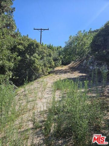 3923 Deer Avenue, Sherman Oaks, CA 91423