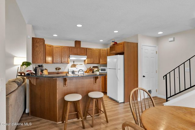 1317 N FORSYTHIA CIR, Post Falls, ID 83854