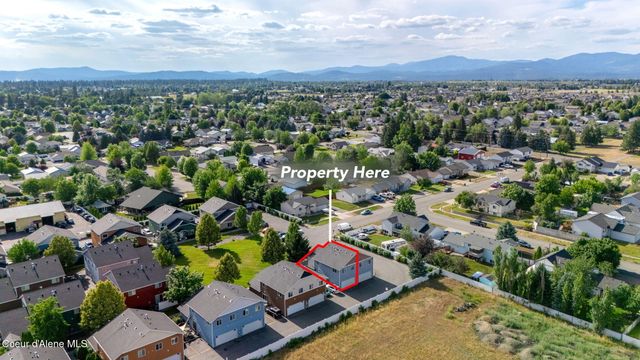 1317 N FORSYTHIA CIR, Post Falls, ID 83854