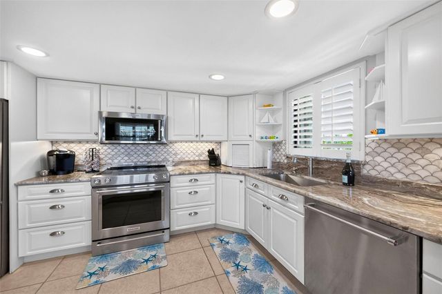 3255 SUGARLOAF KEY ROAD 31B, Punta Gorda, FL 33955