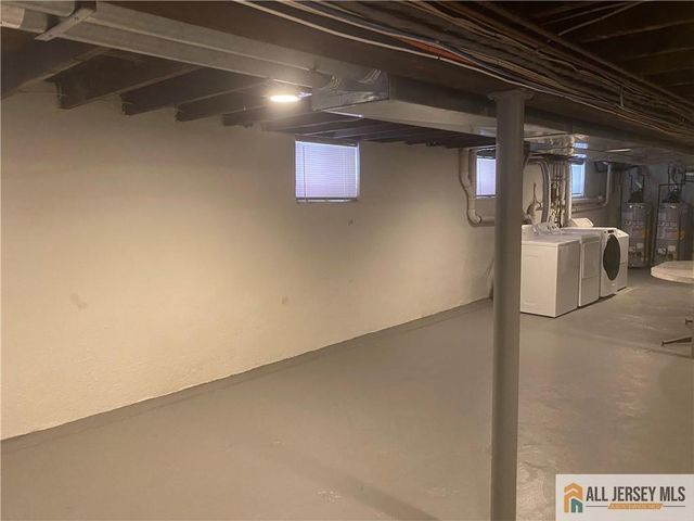 586 Jacques Street, Perth Amboy, NJ 08861