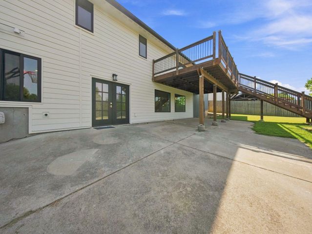 4397 S Hemlock Avenue, Springfield, MO 65810