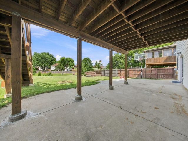 4397 S Hemlock Avenue, Springfield, MO 65810