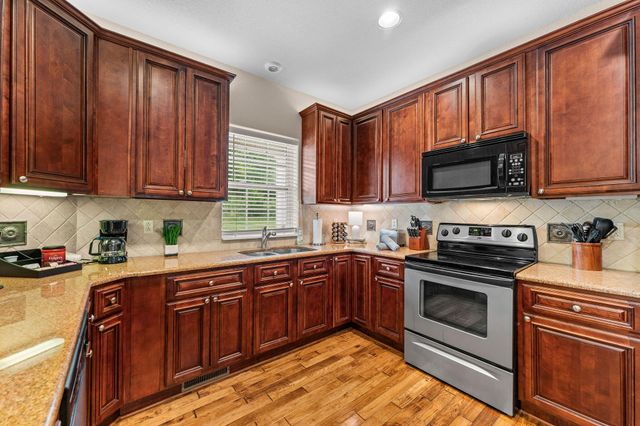 128 Mulligan Court, Branson, MO 65616