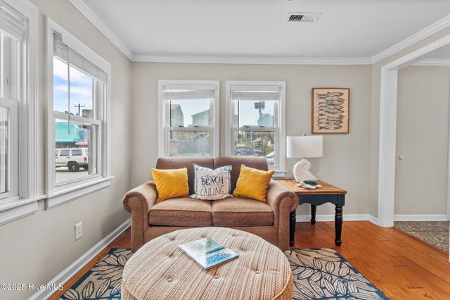 204 Charlotte Avenue, Carolina Beach, NC 28428