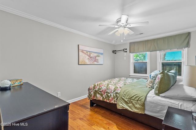 204 Charlotte Avenue, Carolina Beach, NC 28428