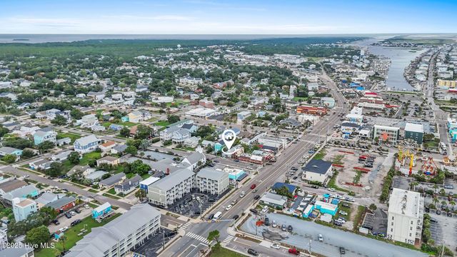 204 Charlotte Avenue, Carolina Beach, NC 28428