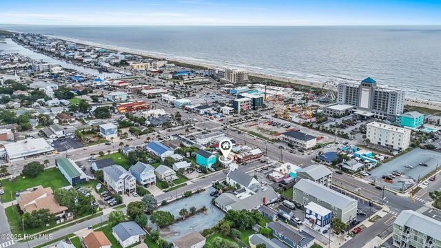 204 Charlotte Avenue, Carolina Beach, NC 28428