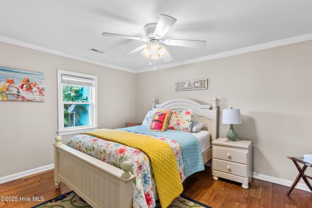 204 Charlotte Avenue, Carolina Beach, NC 28428