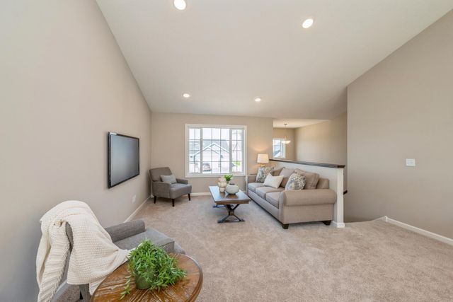 4654 89th Street NE, Monticello, MN 55362