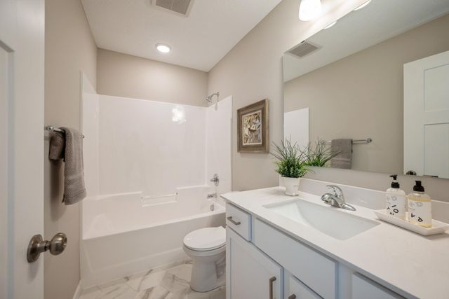 4654 89th Street NE, Monticello, MN 55362