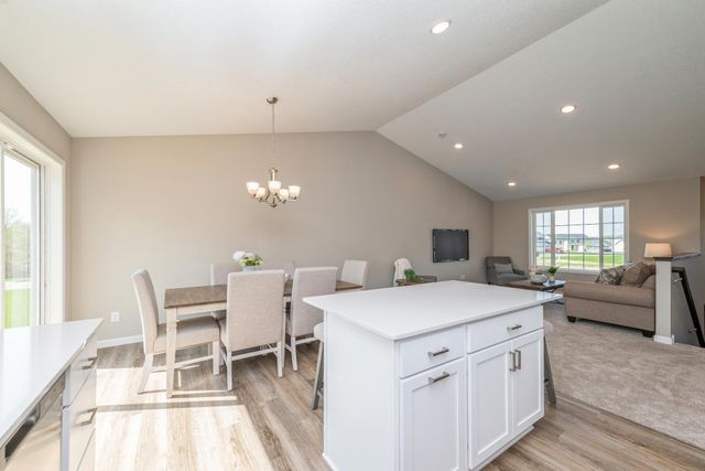 4654 89th Street NE, Monticello, MN 55362