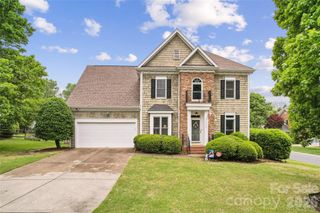 10500 Howell Court, Charlotte, NC 28277
