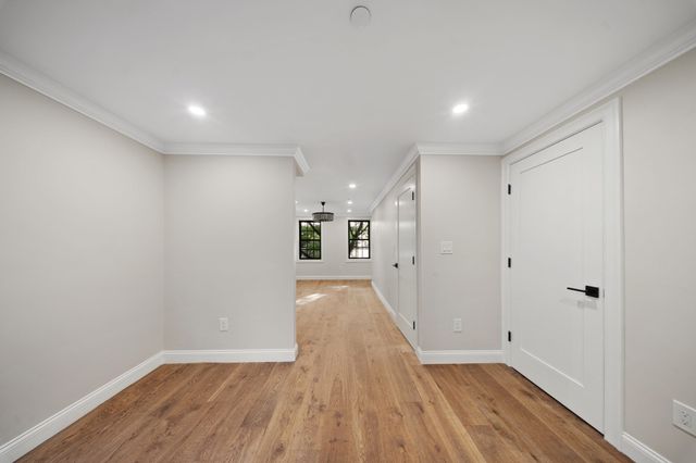 20-21 Shawmut St, Boston, MA 02116