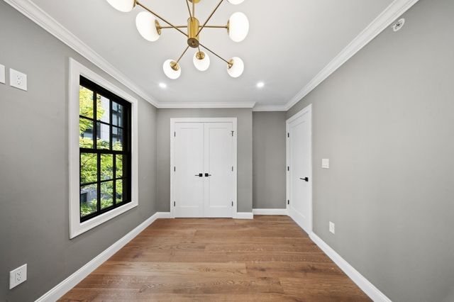 20-21 Shawmut St, Boston, MA 02116