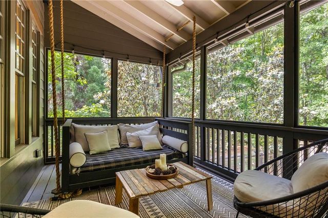 10568 Serenbe Lane, Chattahoochee Hills, GA 30268