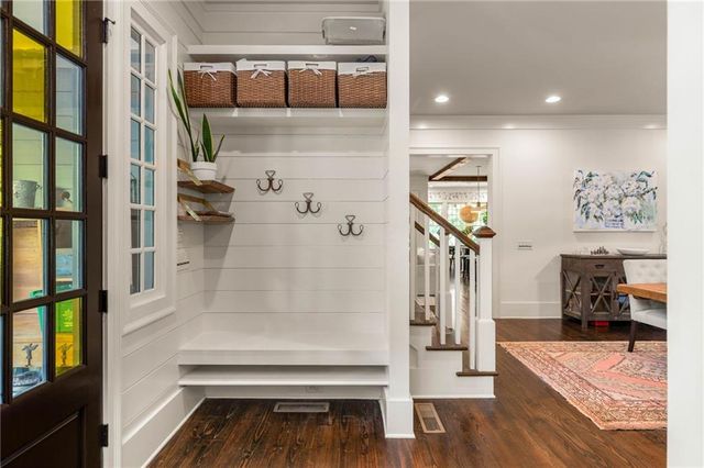 10568 Serenbe Lane, Chattahoochee Hills, GA 30268