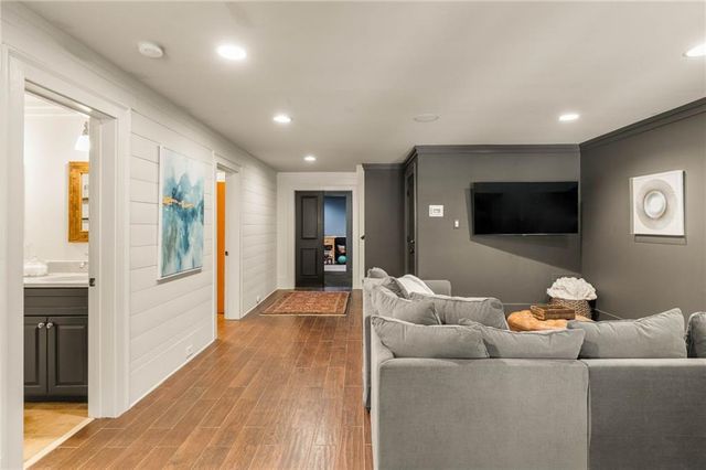 10568 Serenbe Lane, Chattahoochee Hills, GA 30268