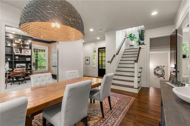 10568 Serenbe Lane, Chattahoochee Hills, GA 30268