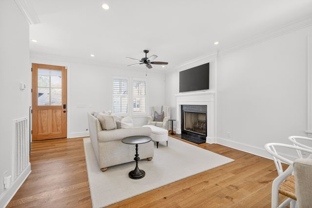 104 Battlefield Dr, Franklin, TN 37064