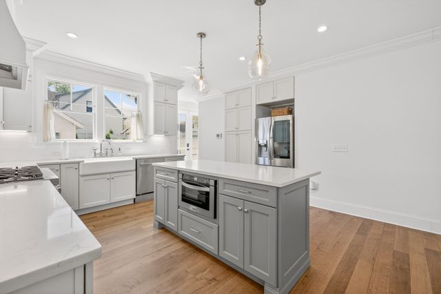 104 Battlefield Dr, Franklin, TN 37064