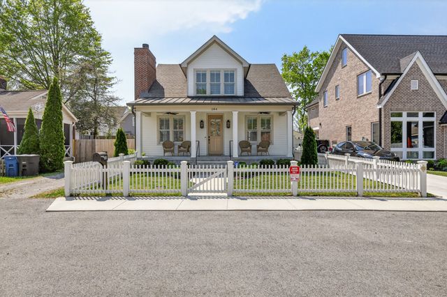 104 Battlefield Dr, Franklin, TN 37064