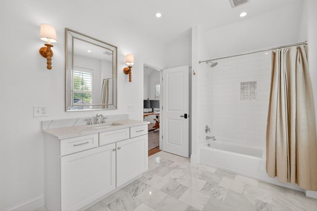 104 Battlefield Dr, Franklin, TN 37064