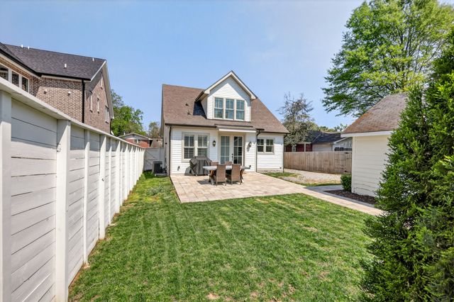 104 Battlefield Dr, Franklin, TN 37064