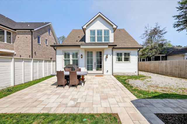 104 Battlefield Dr, Franklin, TN 37064