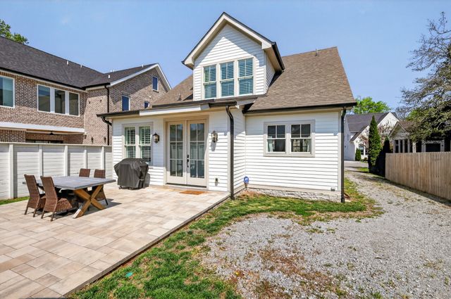 104 Battlefield Dr, Franklin, TN 37064