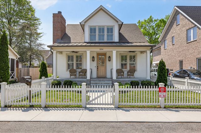 104 Battlefield Dr, Franklin, TN 37064