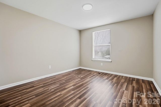 6621 Piney Path Road, Charlotte, NC 28212