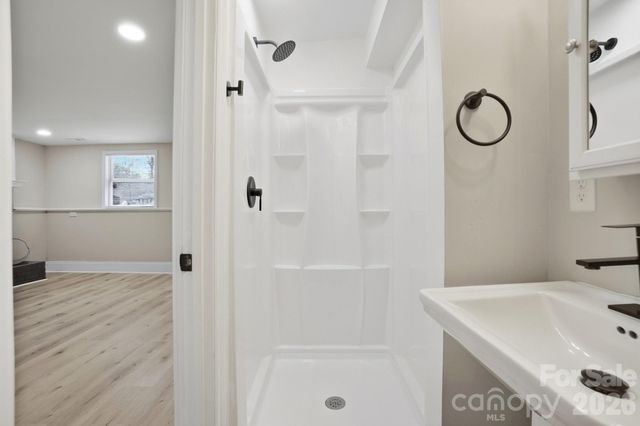 6621 Piney Path Road, Charlotte, NC 28212