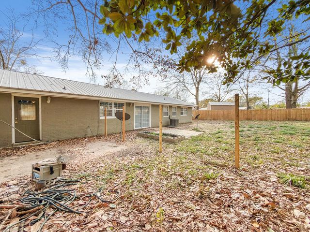 1603 Squire Court, Dothan, AL 36301